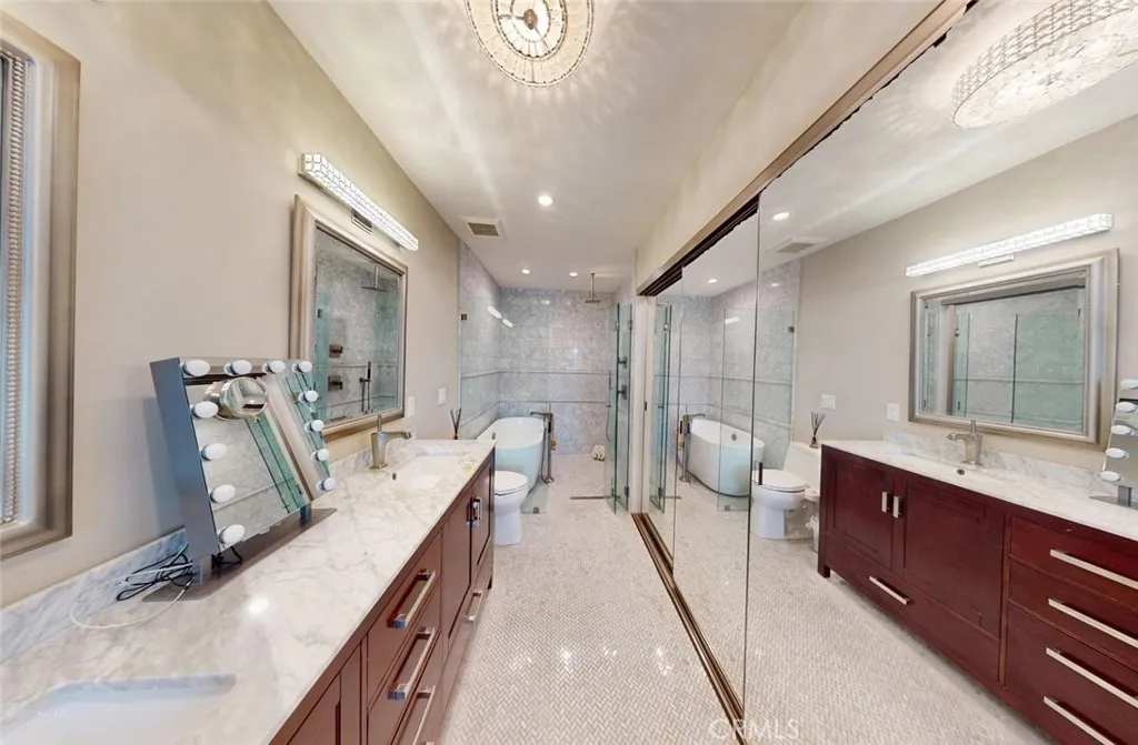 Additional image 108 of 16143 Saint Croix Cir, Huntington Beach, CA 92649