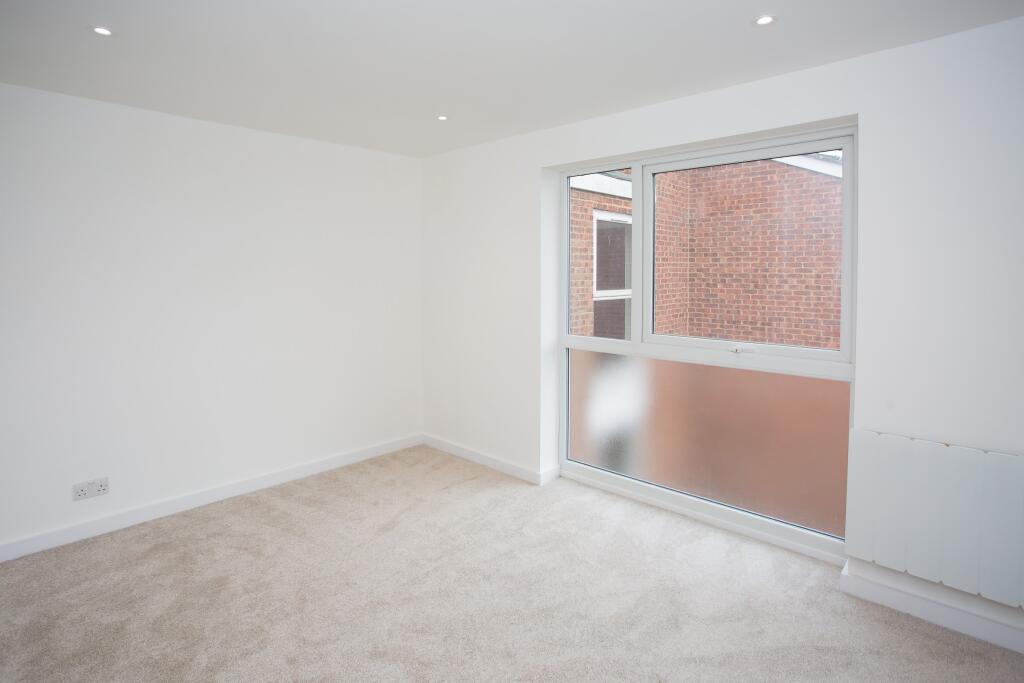 Additional image 5 of Lakeside Place, London Colney, St Albans, AL2