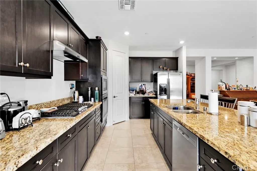 Additional image 90 of 11364 Camden St, Apple Valley, CA 92308