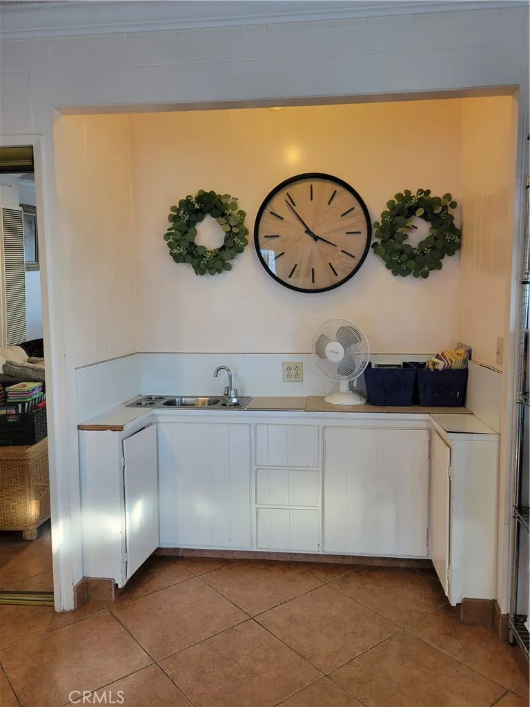 Additional image 59 of 1934 Vineyard, Los Angeles, CA 90016