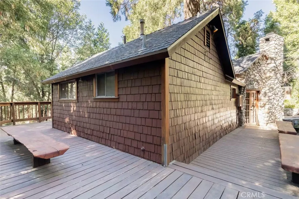 Additional image 30 of 23348 Outlook Ln, Crestline, CA 92325