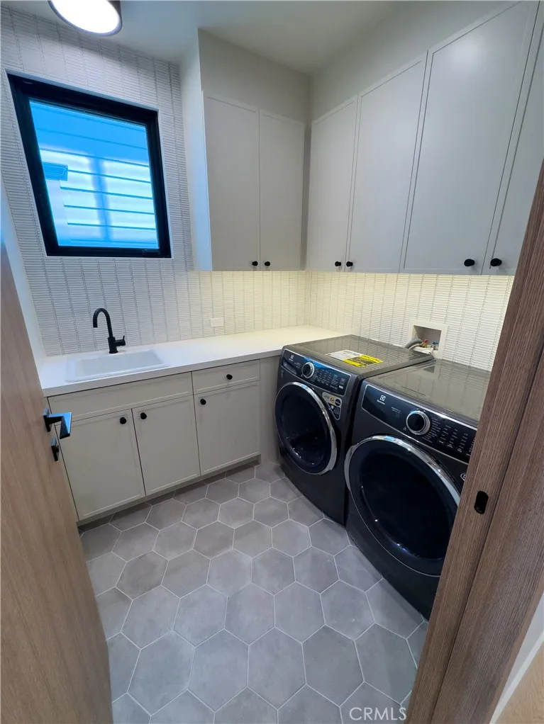 Additional image 107 of 404 16th Street, Manhattan Beach, CA 90266