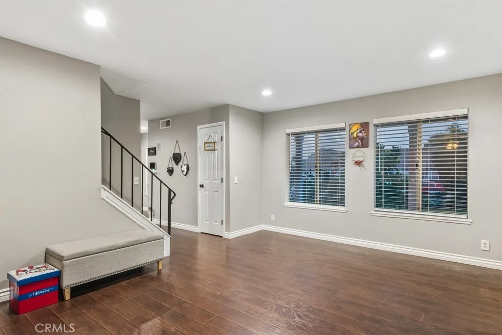 Additional image 8 of 877 N Quince Avenue, Rialto, CA 92376