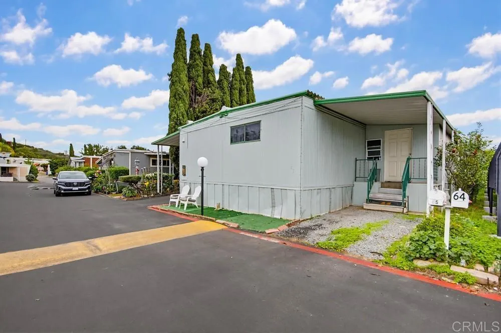 Additional image 61 of 12970 Highway 8 Business Unit SPC 65, El Cajon, CA 92021