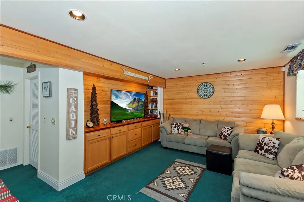 Additional image 69 of 29729 Katharine Way, Cedar Glen, CA 92321