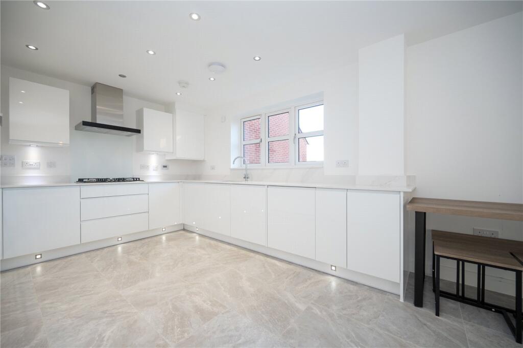 Additional image 11 of Osprey Drive, St. Albans, Hertfordshire