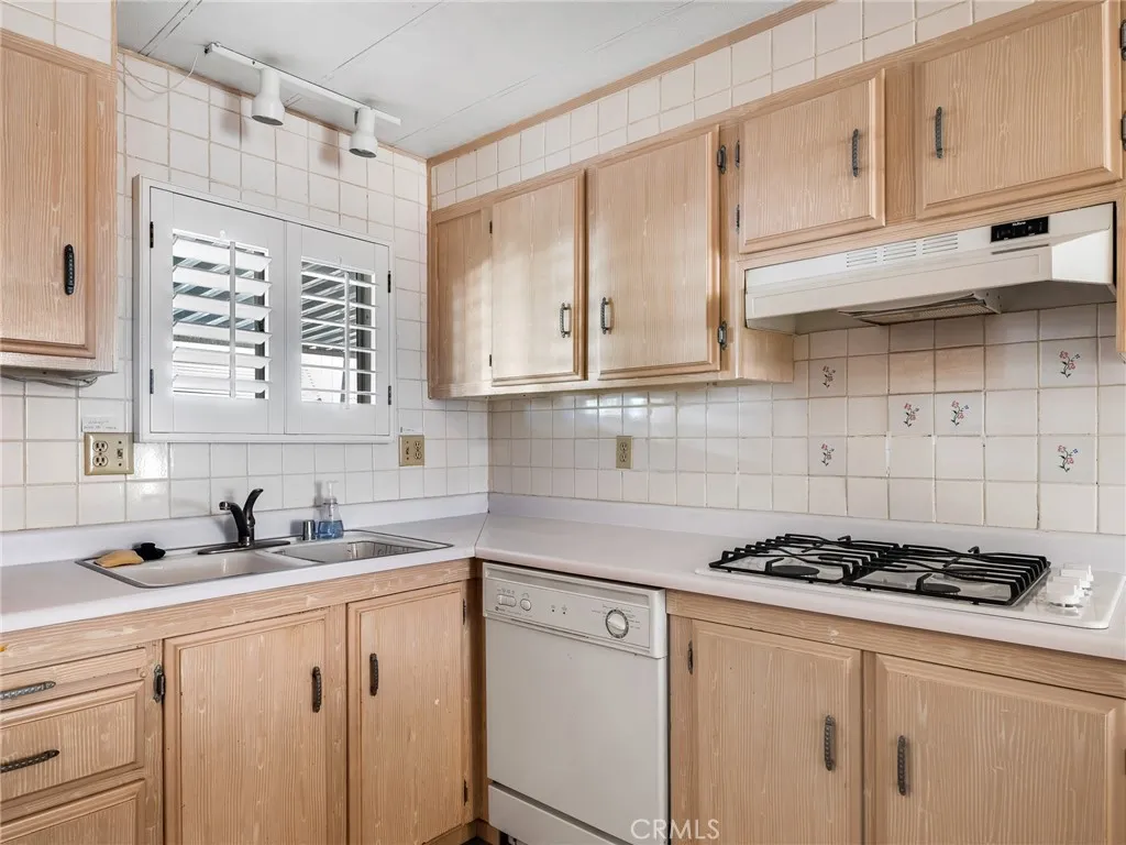 Additional image 11 of 11414 Serra Rd #17, Apple Valley, CA 92308