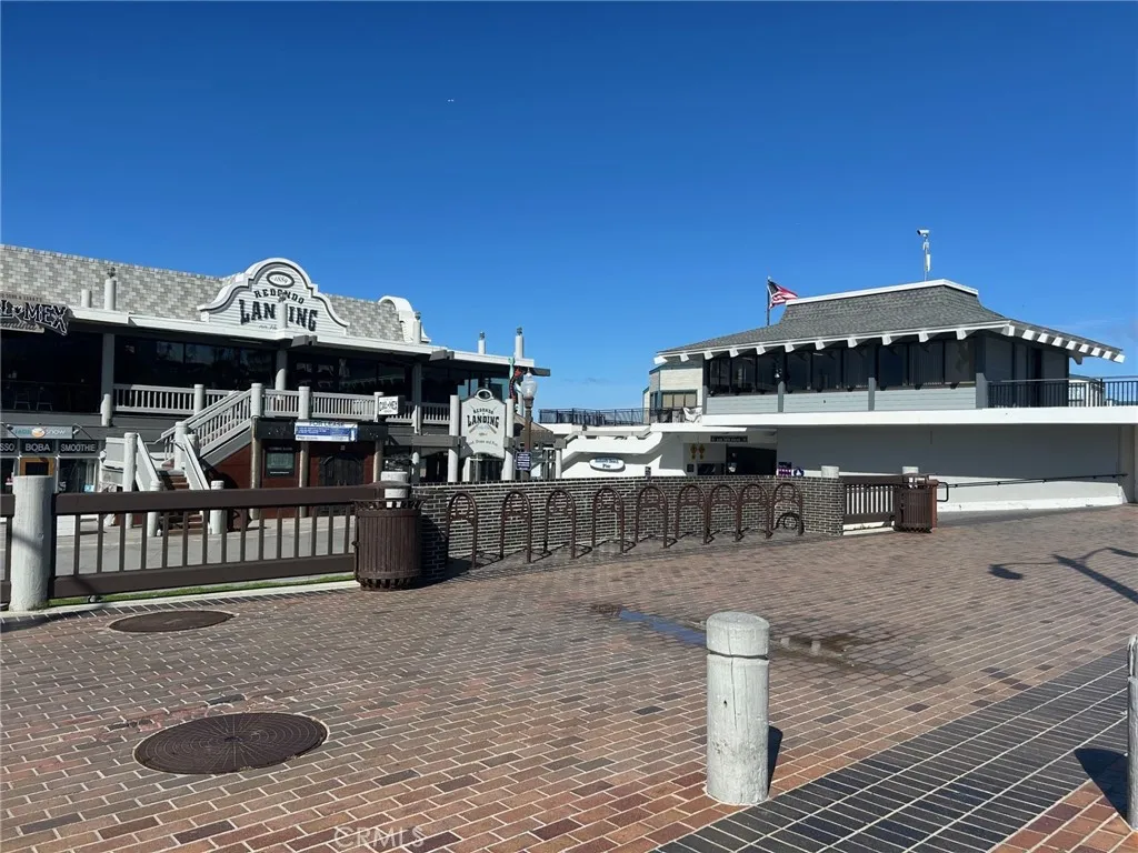 Additional image 29 of 650 The Village Unit 106, Redondo Beach, CA 90277