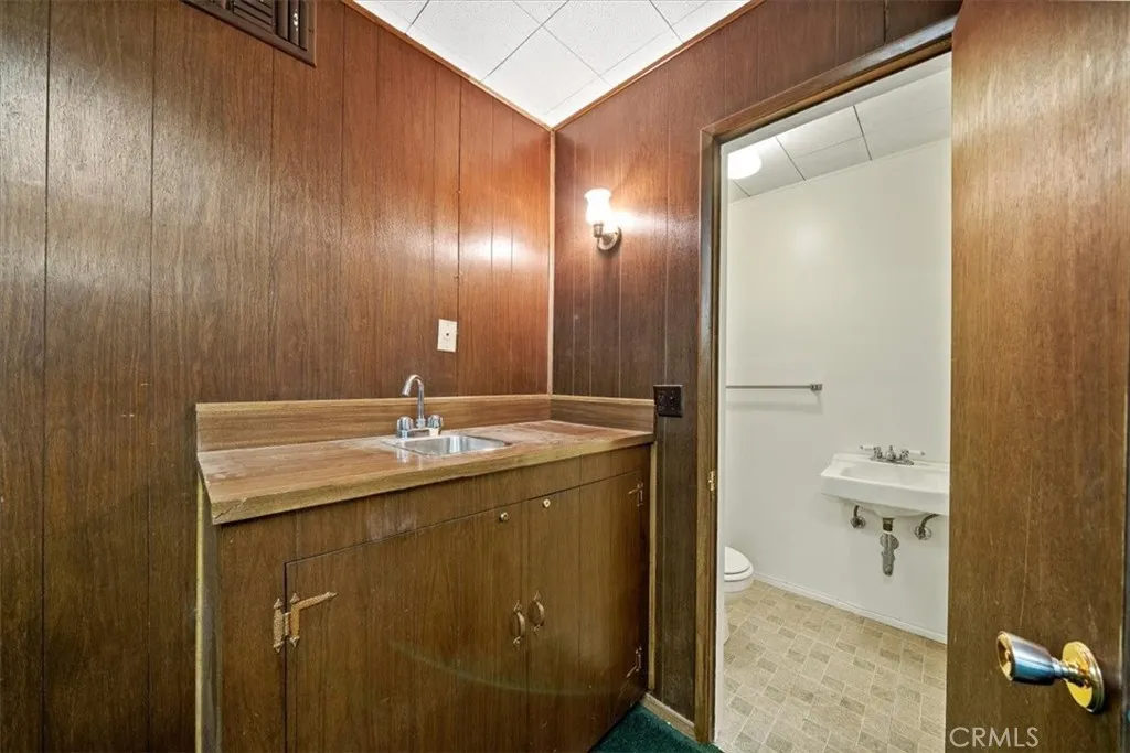 Additional image 72 of 442 E Sunset Dr N, Redlands, CA 92373