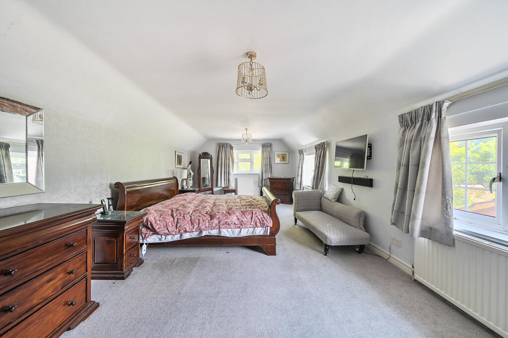 Additional image 6 of 28 High Street, St. Albans, AL2