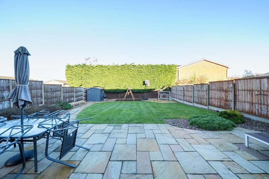 Additional image 8 of Carpenders Close, Harpenden, AL5