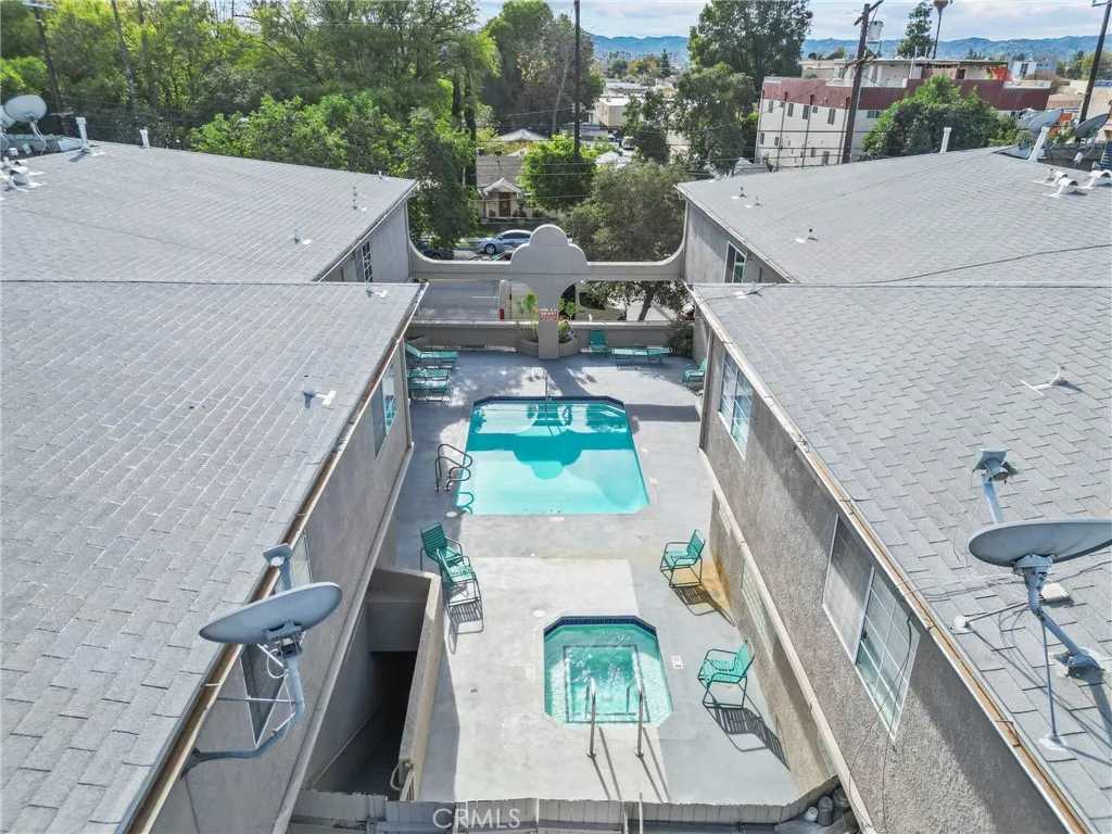 Additional image 28 of 18347 Saticoy Street Unit 24, Reseda, CA 91335