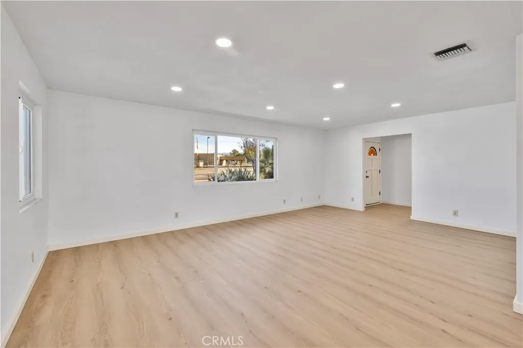 Additional image 76 of 7010 Airway Avenue, Yucca Valley, CA 92284