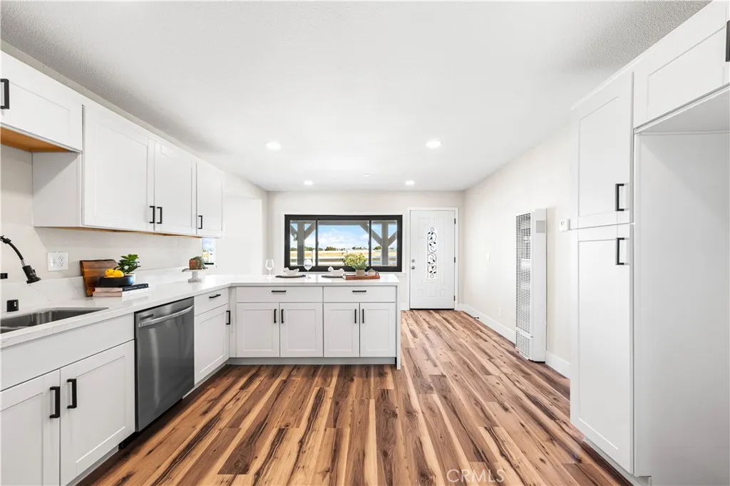 Additional image 47 of 41331 20th Street W, Palmdale, CA 93551