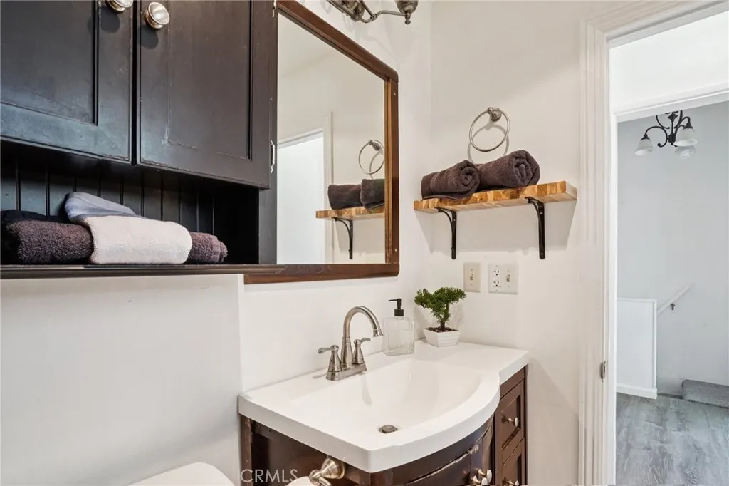 Additional image 21 of 670 Villa Grove Avenue, Big Bear, CA 92314