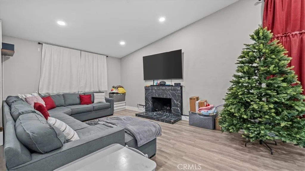 Additional image 31 of 7550 Periwinkle Drive, Fontana, CA 92336