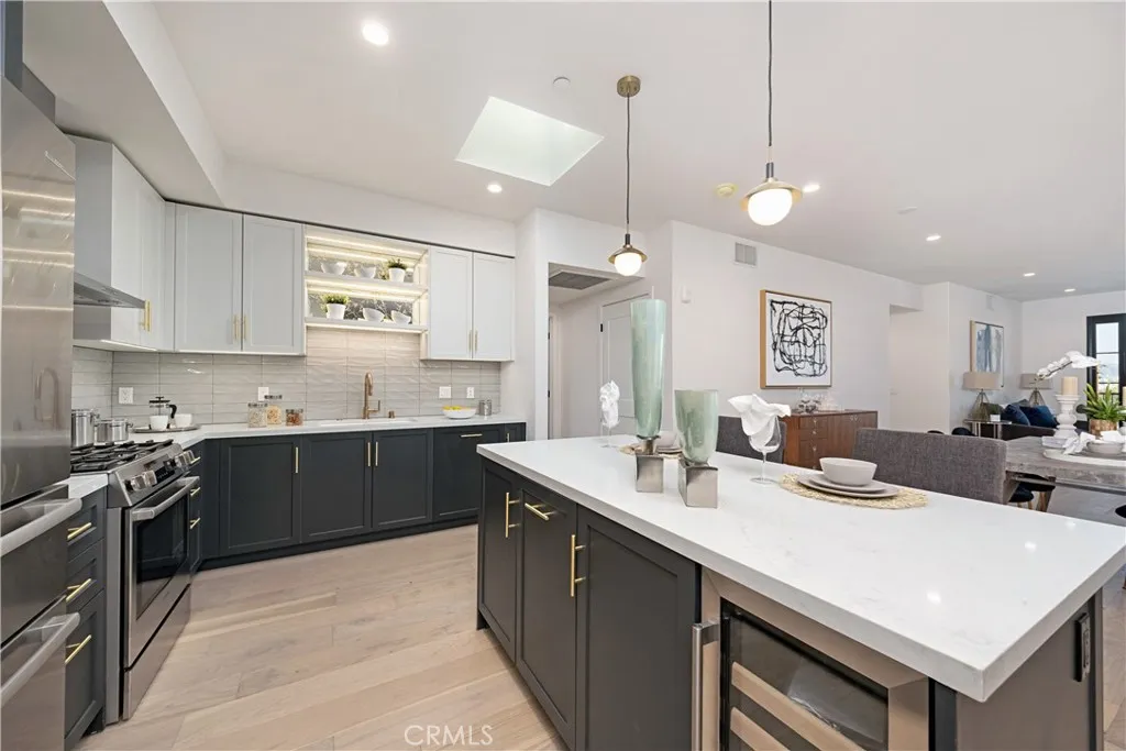 Additional image 9 of 1333 S Orange Grove Avenue Unit 205, Los Angeles, CA 90019