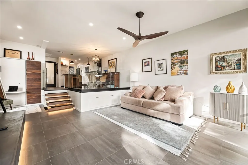 Additional image 32 of 5118 Marina Pacifica Dr S, Long Beach, CA 90803