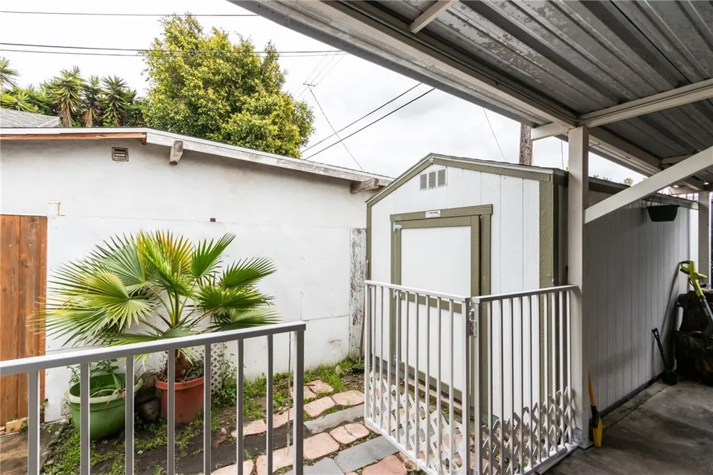 Additional image 53 of 1102 W 53rd Street, Los Angeles, CA 90037