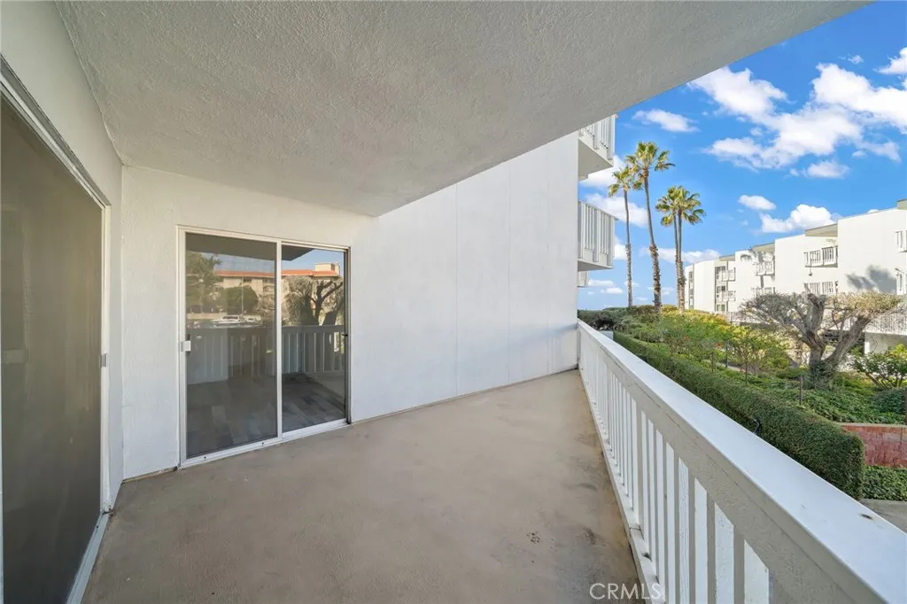 Additional image 43 of 650 The Village Unit 106, Redondo Beach, CA 90277