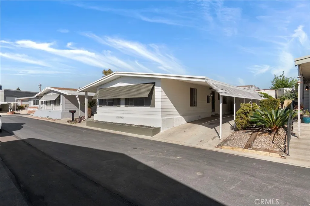 Additional image 3 of 11730 Whittier Boulevard Unit 55, Whittier, CA 90601