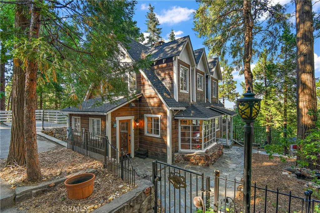 Additional image 115 of 329 Summit Road, Lake Arrowhead, CA 92352