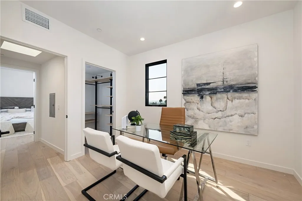 Additional image 56 of 1333 S Orange Grove Avenue Unit 205, Los Angeles, CA 90019