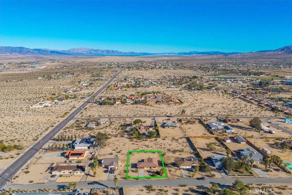 Additional image 4 of 5753 La Luna, 29 Palms, CA 92277