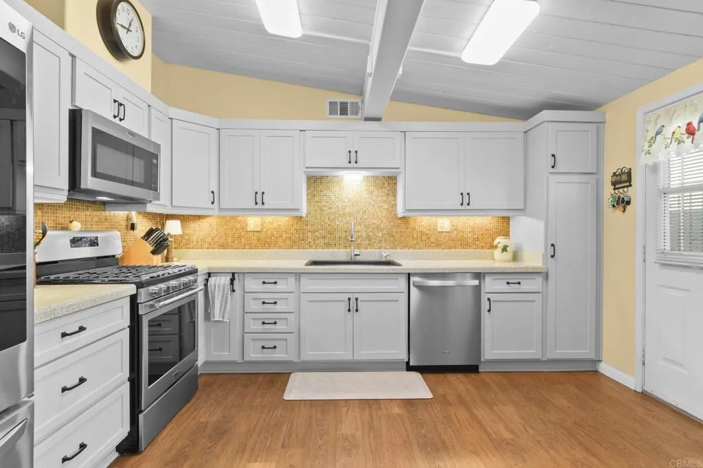 Additional image 13 of 641 S 2nd St, El Cajon, CA 92019