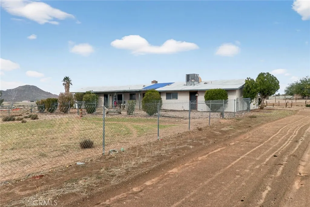 Additional image 6 of 22575 Papago Road, Apple Valley, CA 92307