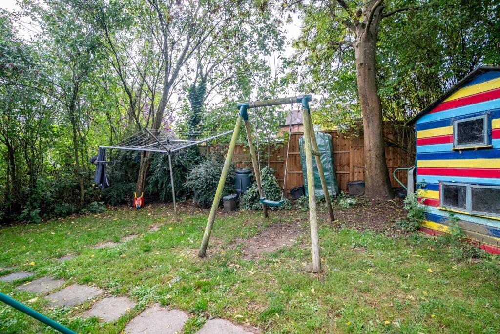 Additional image 24 of Ardens Way, St. Albans, Hertfordshire, AL4