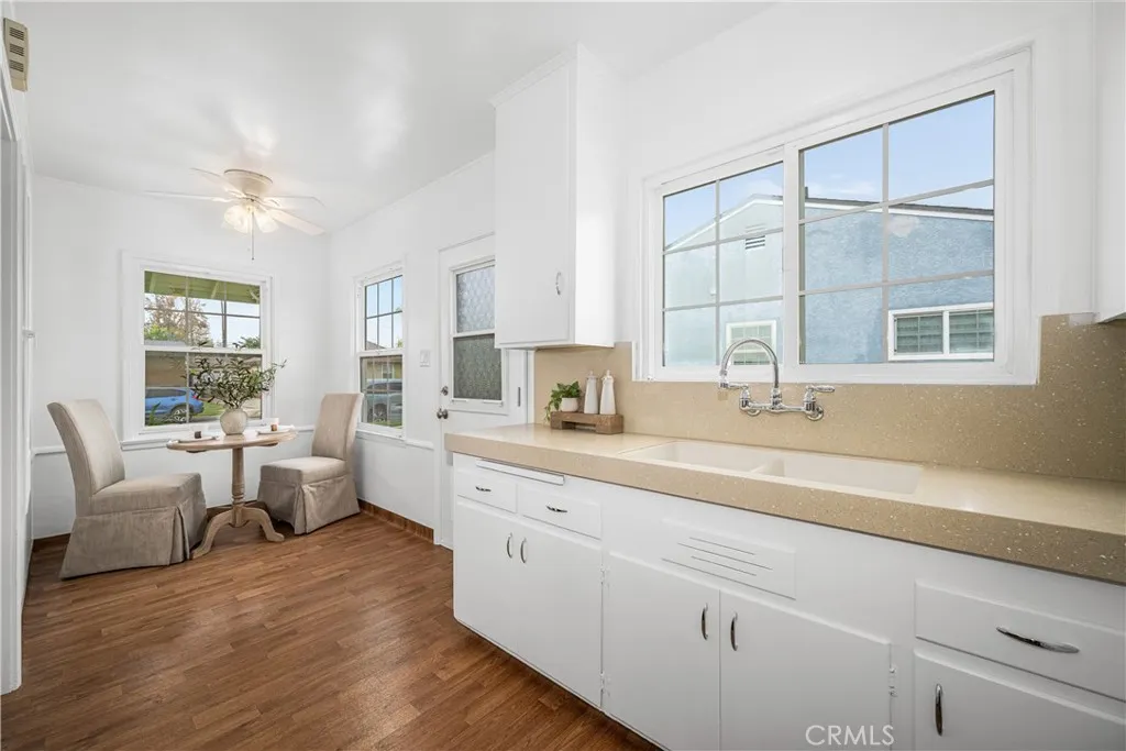 Additional image 24 of 3022 Heather Rd, Long Beach, CA 90808