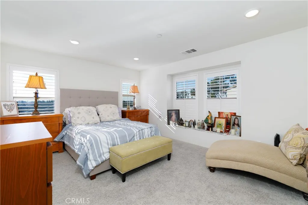 Additional image 12 of 582 S Harbor Blvd, Santa Ana, CA 92704