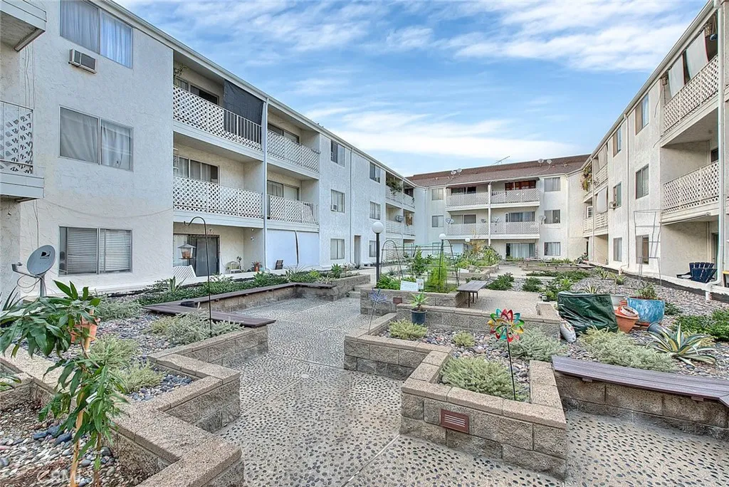 Additional image 81 of 3565 Linden Ave Unit 226, Long Beach, CA 90807