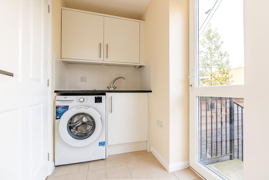 Additional image 4 of Barnet Road, London Colney, St Albans, Herts, AL2