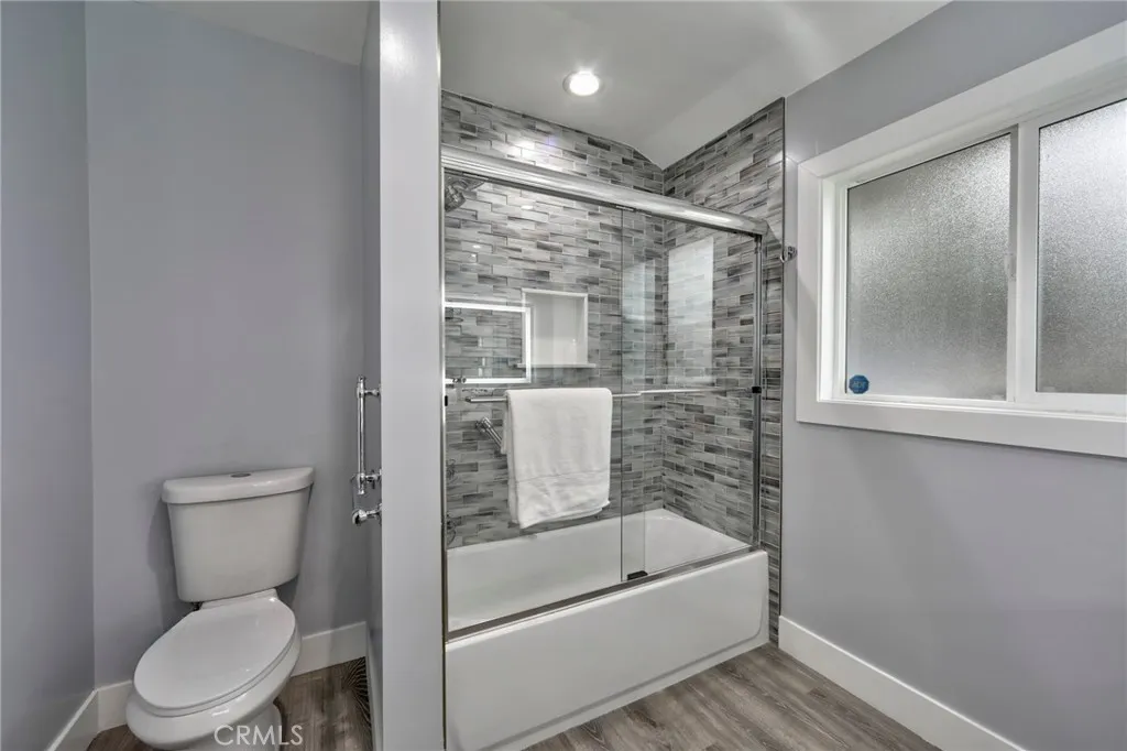 Additional image 23 of 3212 W Valley Heart Drive, Burbank, CA 91505