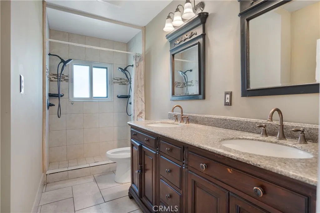 Additional image 27 of 400 E Buckthorn Street, Inglewood, CA 90301