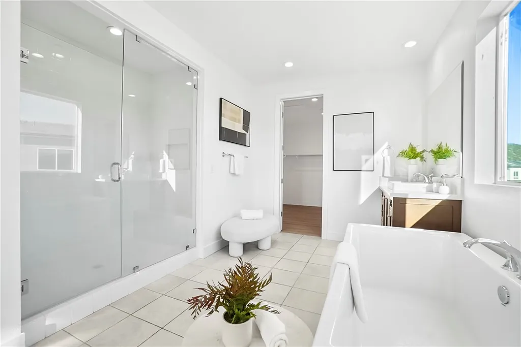 Additional image 30 of 27392 Dialogue Way, Valencia, CA 91381