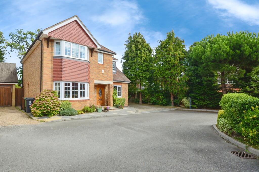 Additional image 17 of Jays Close, Bricket Wood, St. Albans