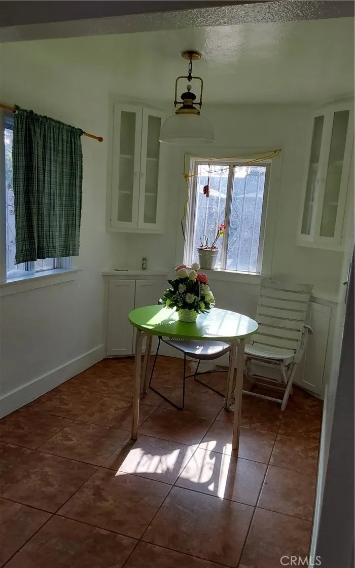 Additional image 51 of 824 W 74th St, Los Angeles, CA 90044