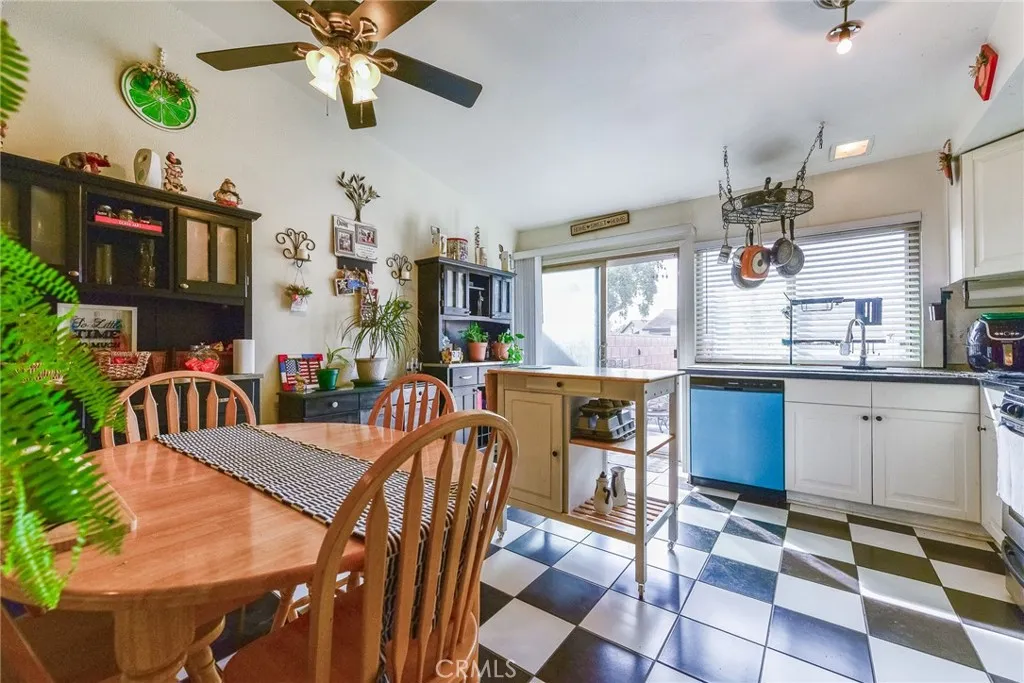 Additional image 18 of 5025 Brooklawn Pl, Riverside, CA 92504