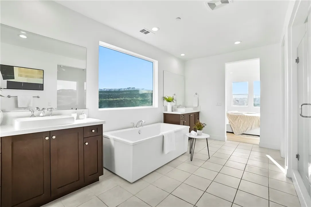 Additional image 93 of 27392 Dialogue Way, Valencia, CA 91381