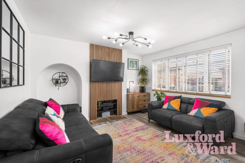 Additional image 18 of Golden Dell, Welwyn Garden City, Hertfordshire, AL7