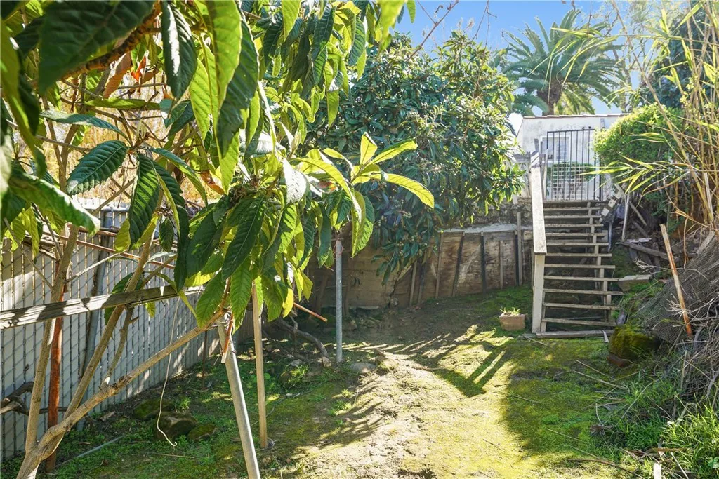 Additional image 39 of 2149 Fargo Street, Los Angeles, CA 90039