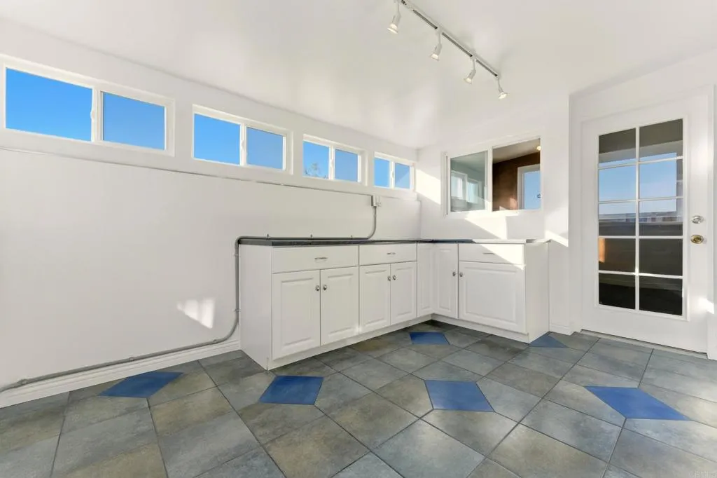 Additional image 28 of 962 Hanover Street, San Diego, CA 92114