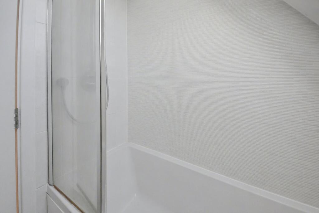 Additional image 13 of Appletree Way, Welwyn Garden City