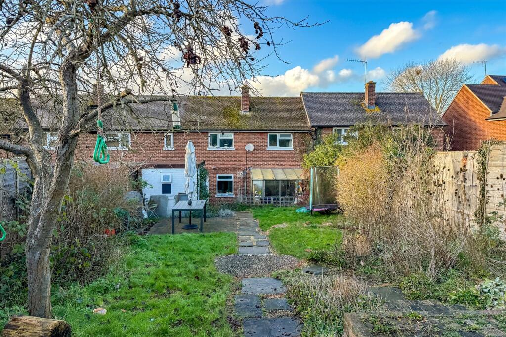 Additional image 12 of White Hedge Drive, St. Albans, Hertfordshire, AL3