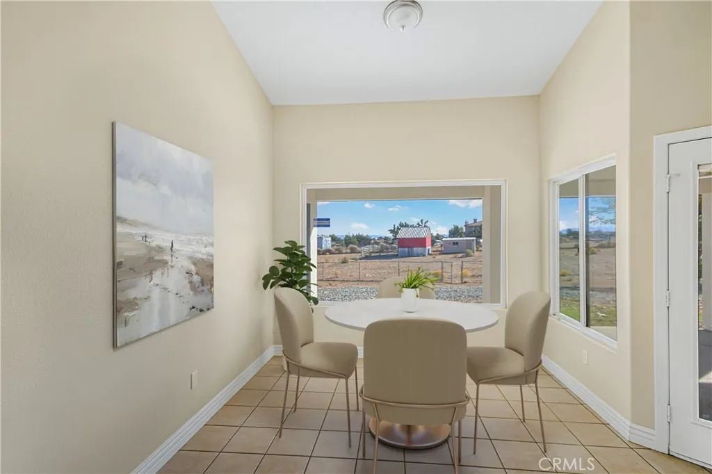 Additional image 9 of 10575 Tumbleweed Rd, Phelan, CA 92371