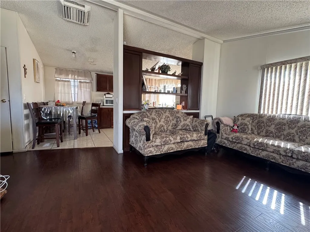 Additional image 4 of 12700 Elliott Ave Unit 35, El Monte, CA 91732