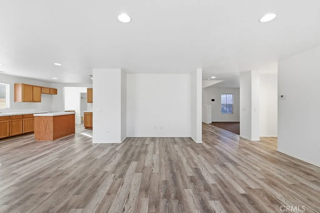 Additional image 73 of 43336 22nd St W, Lancaster, CA 93536